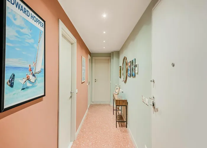 Cinque Terre The Galleria * La Spezia