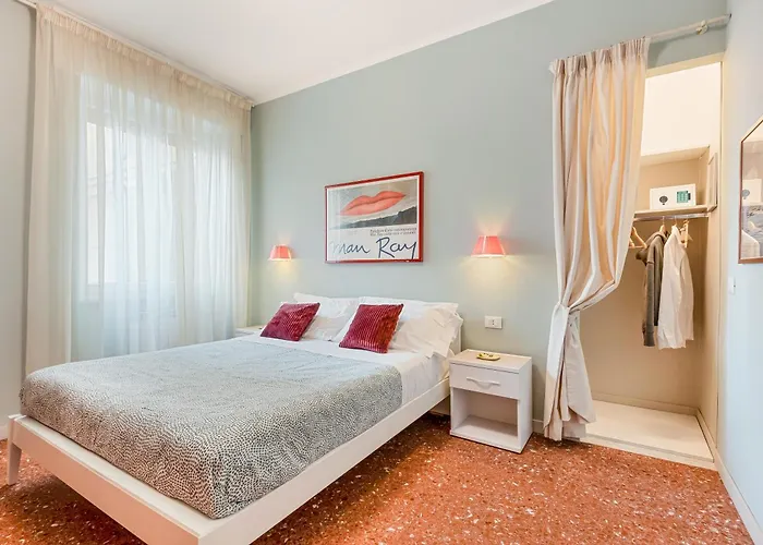 Cinque Terre The Galleria * La Spezia